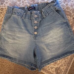 Blue Spice Women's Jean Shorts - Light Denim